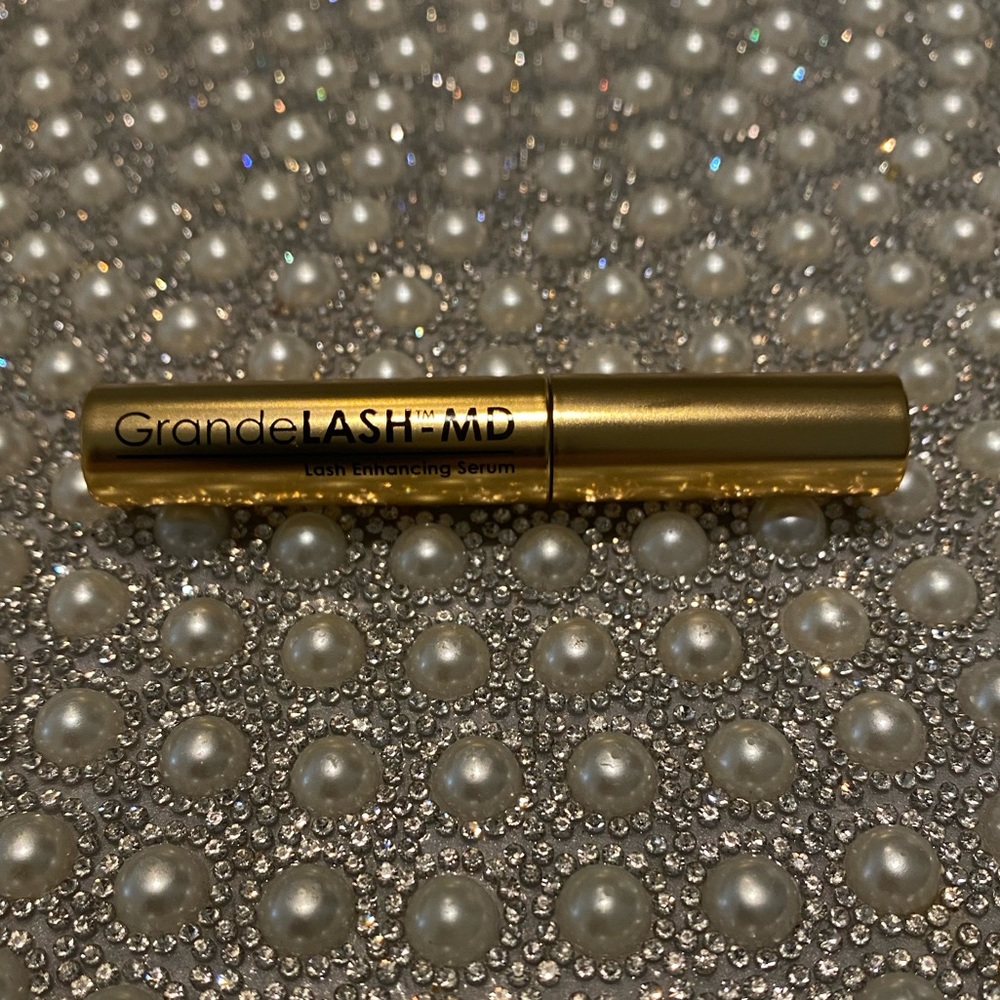 Grande lash - Picture 4 of 6
